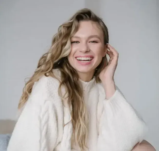 Derma Prime Plus reviewed by —Laura H. – Chicago, USA